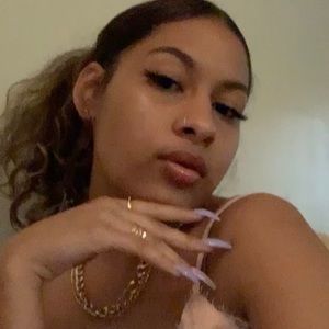 Meet your Posher, June